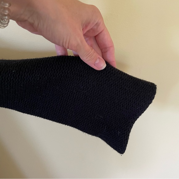 BCBG Black Chunky A-symmetrical Sweater - Picture 4 of 8